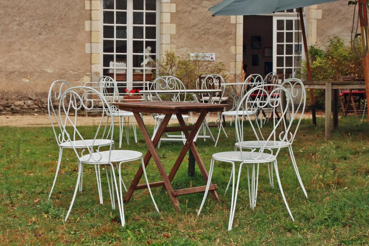 D'hotes Au Chateau De Bed & Breakfast